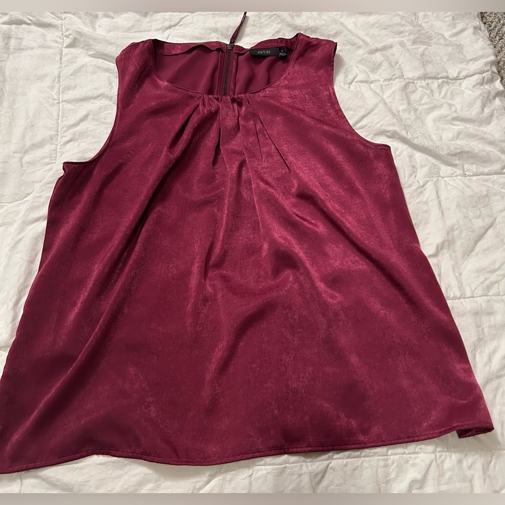 Apt. 9 Rich Wine Sleeveless Blouse